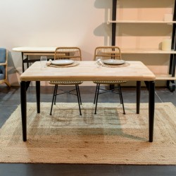 Moon Dining Table - Mesas de Sala