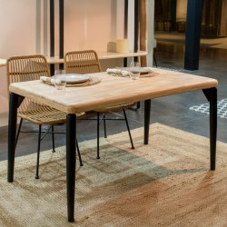 Moon Dining Table - Mesas de Sala