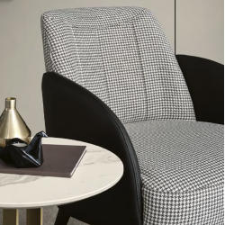 Corvo Chair 03 - Armchairs